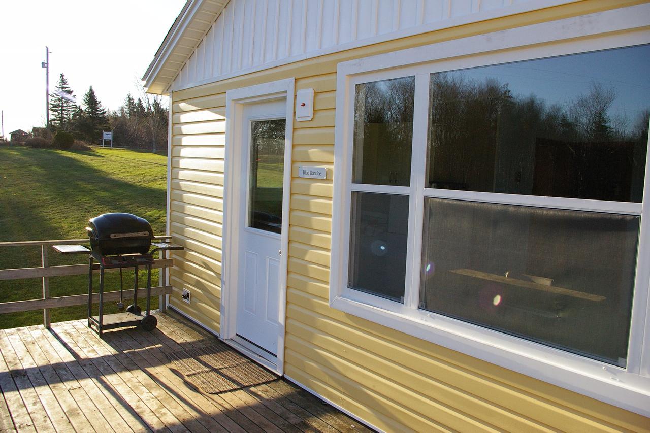 Wingspread Cottages Stanley Bridge Экстерьер фото
