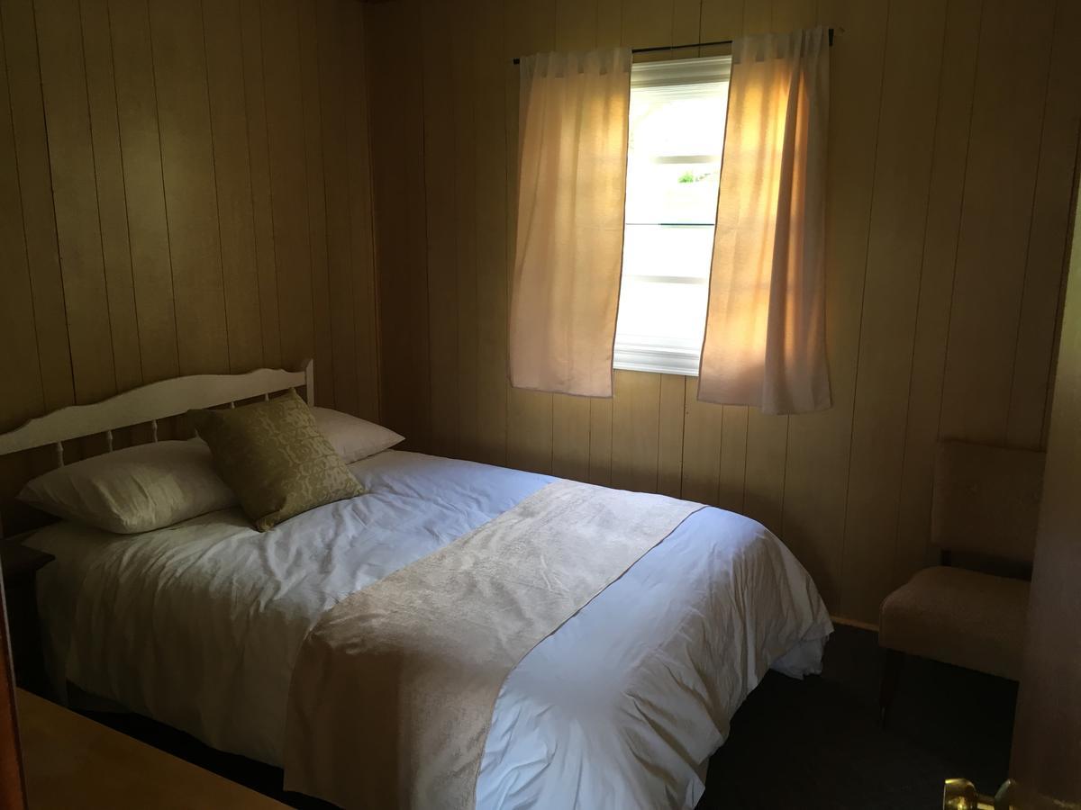 Wingspread Cottages Stanley Bridge Экстерьер фото