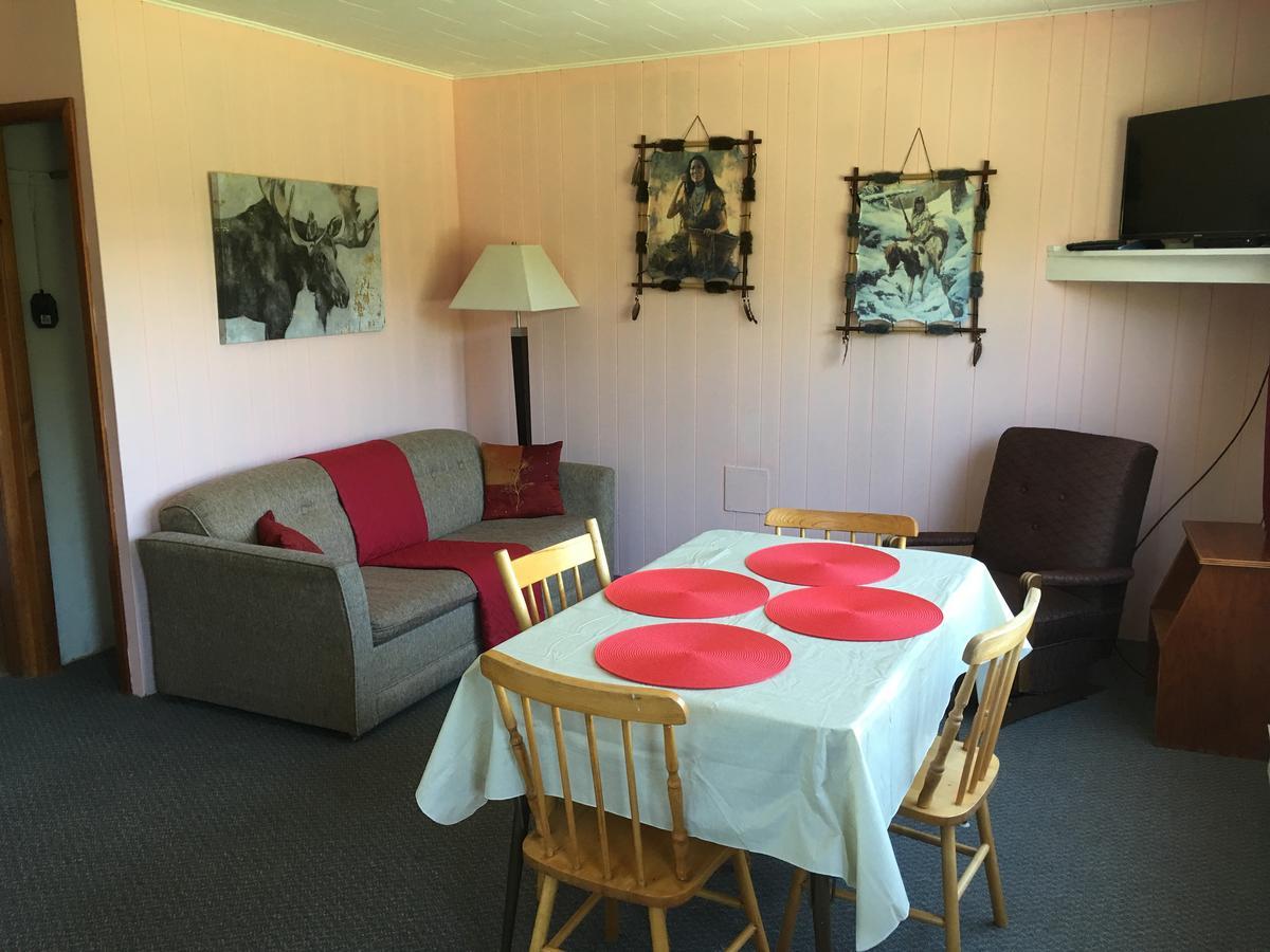 Wingspread Cottages Stanley Bridge Экстерьер фото