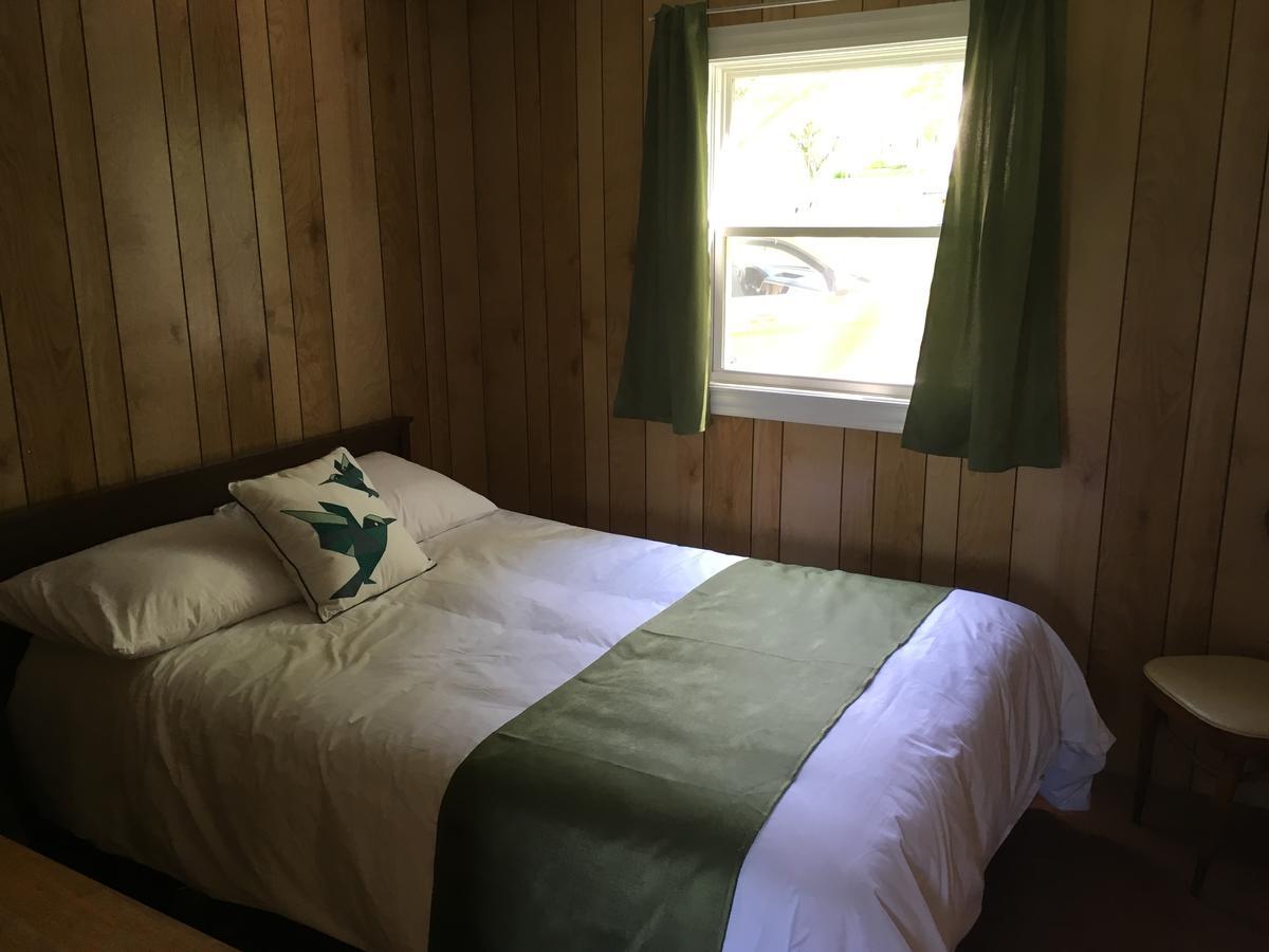 Wingspread Cottages Stanley Bridge Экстерьер фото